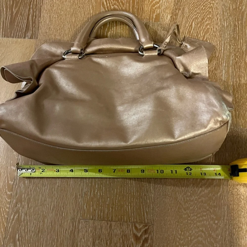 Prada Women's Tan Leather top handle bag used - Picture 11 of 12